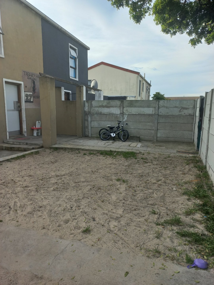 3 Bedroom Property for Sale in Belhar Western Cape